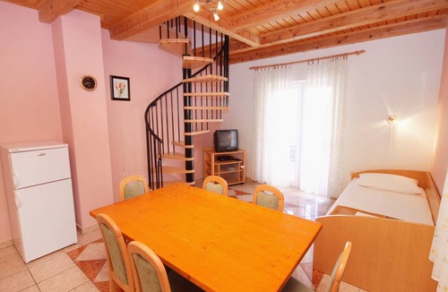 Jadranovo Apartment | 63 m² Apartment ∙ 2 bedrooms ∙ 6 guests