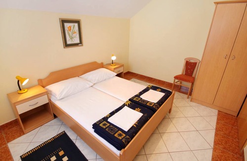 Jadranovo Apartment | 63 m² Apartment ∙ 2 bedrooms ∙ 6 guests