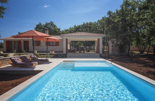 Divsici House | 66 m² House ∙ 1 bedroom ∙ 4 guests