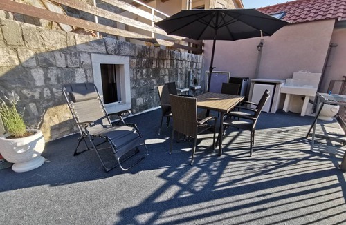 Omis Apartment | 70 m² Apartment ∙ 2 bedrooms ∙ 4 guests