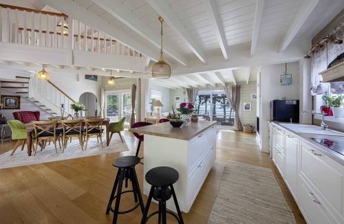 Veprinac Villa | A charming holiday home in Veprinac with a swimming pool