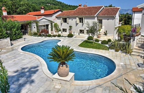 Jakomici Villa | A country 5 stars villa Zita
