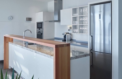 Milna Villa | A Place Where The Garden Ends And The Sea Begins