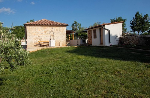Puntera House | A unique house on a great location in a quiet village close to the seaside.