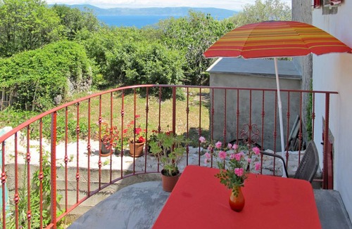Crni Apartment | Adalgisa with 1 bedrooms and 1.5 bathrooms