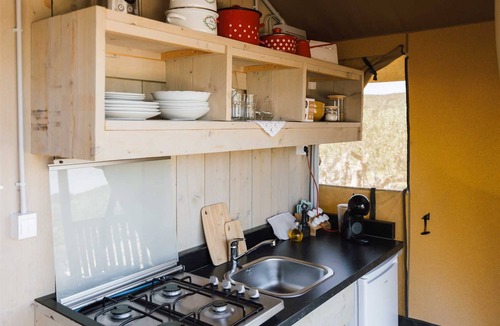 Donje Selo Villa | Adriatic Heritage Glamping No.2
