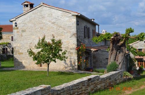 Zrenj House | Agroturizam Nežić