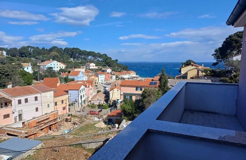 Veli Losinj Apartment | Amaryllis family residence