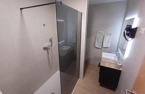 Veli Losinj Apartment | Amaryllis family residence