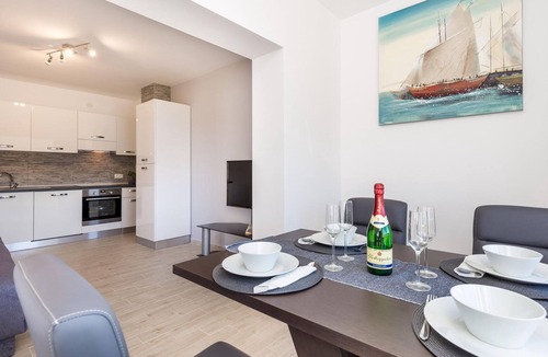 Stara Novalja Apartment | Amazing apartment in Stara Novalja with WiFi