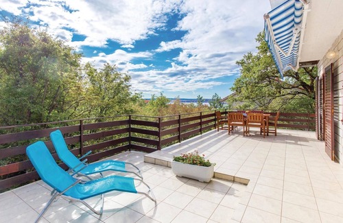 Smrika Apartment | Amazing apartment in Jadranovo with WiFi