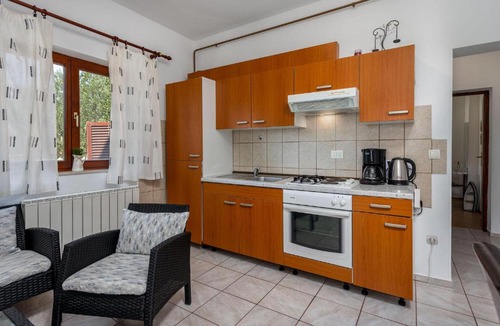 Zurkovo Apartment | Amazing Apartment In Kostrena With Wifi
