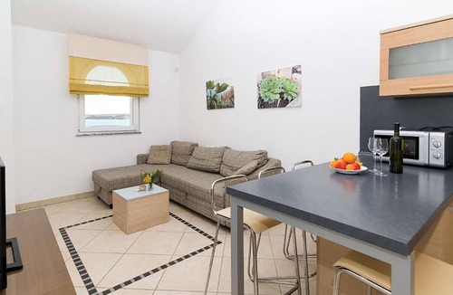 Vidalici Apartment | Amazing apartment in Vidalici with swimming pool
