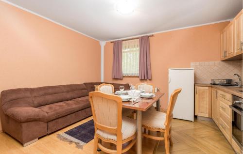 Vrbovsko Apartment | Amazing Apartment In Vrbovsko With Sauna