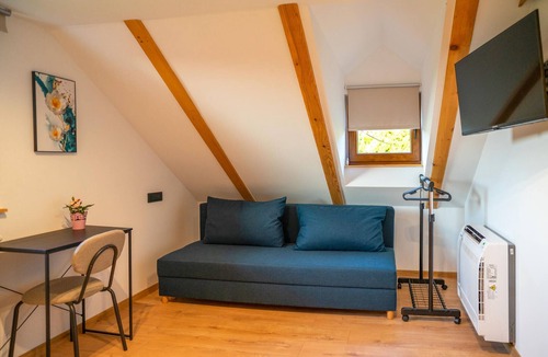 Pisarovina House | Amazing home in Jamnica Pisarovinska with sauna