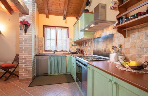 Cokuni House | Amazing home in Cokuni