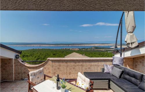 Jadranovo House | Amazing Home In Crikvenica With Sauna