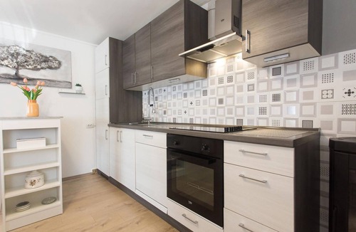 Blato na Cetini House | Amazing home in Blato na Cetini
