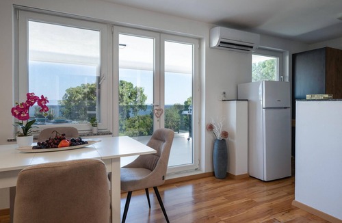 Peruski House | Amazing home in Peruski