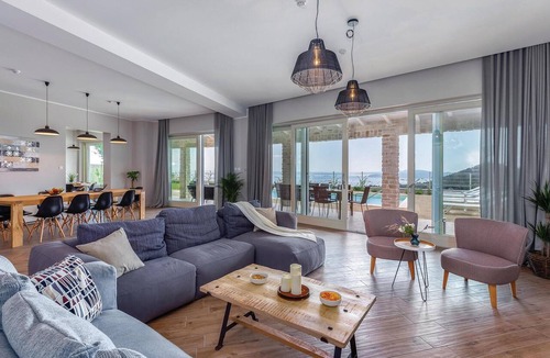 Veprinac House | Amazing home in Veprinac with sauna