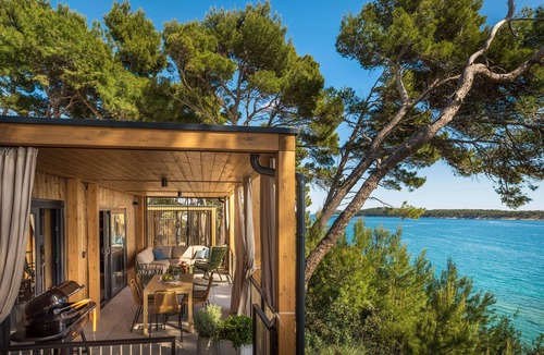 Banjol House | Amazing (sta)caravan in Banjol