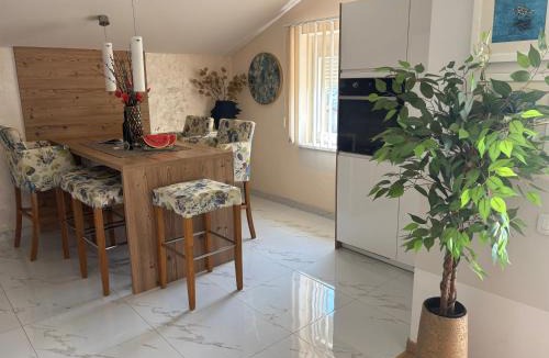 Viskovo Apartment | ANDREA, Premium three bedroom apartment, entire floor