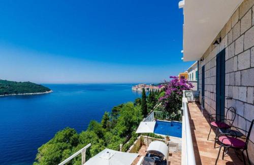 Dubrovnik Villa | Antique Pearl of Dubrovnik Villa,Panoramic&Sea view with Pool