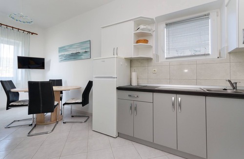 Supetarska Draga Apartment | Apartments Darko by the sea (68091-A1) - Supetarska Draga - island Rab