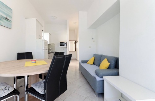 Supetarska Draga Apartment | Apartments Darko by the sea (68091-A1) - Supetarska Draga - island Rab
