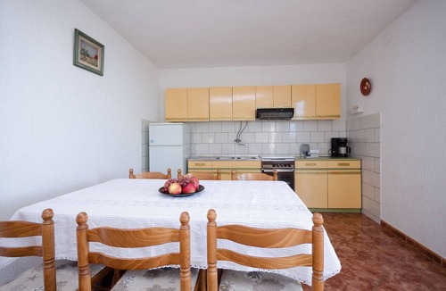 Novi Vinodolski Apartment | Apartments Zorka (61721-A2) - Novi Vinodolski (Crikvenica)