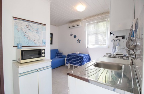 Novi Vinodolski Apartment | Apartment Miroslav (60171-A1) - Novi Vinodolski (Crikvenica)