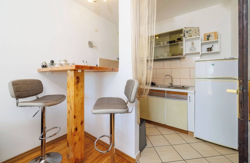 Novi Vinodolski Apartment | Apartments Jadrana (61711-A3) - Novi Vinodolski (Crikvenica)
