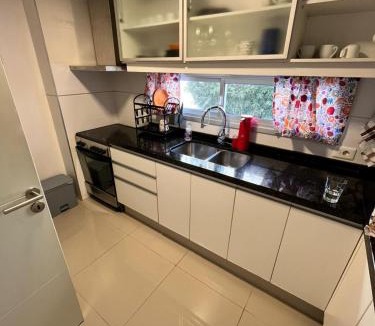 Peninsula Apartment | Apartamento amplio y luminoso en Ayres del Puerto