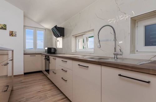 Medici Apartment | Apartman Irena by Interhome