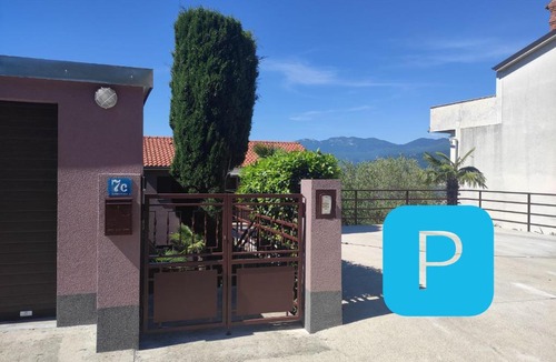 Rubesi Apartment | Apartman Lamia na uzvisini s pogledom na more