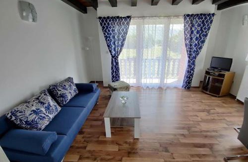 Fuzine Apartment | Apartman Niki