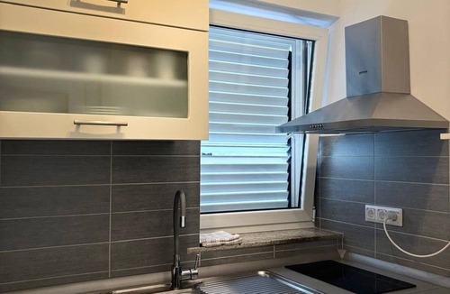 Kampor Apartment | Apartman s predinom terasom s pogledom na more