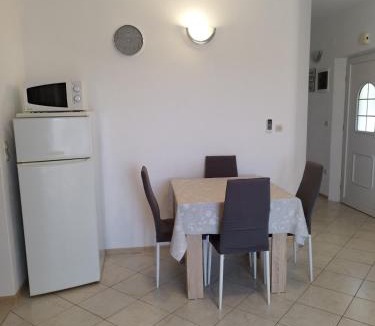 Seget Donji Apartment | Apartman ULA