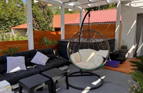 Grizane Apartment | Apartman Žanić Crikvenica with Hot tub