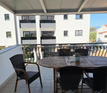 Banjol Apartment | Apartmani Marko