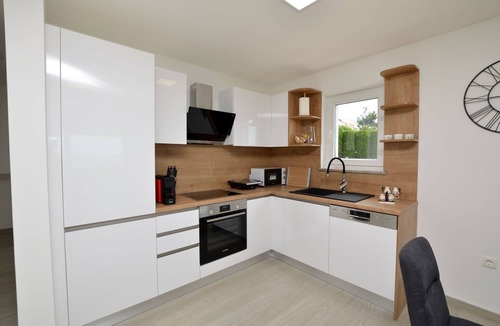Miholascica Apartment | Apartments Villa Sofia (81541-A2) - Martinscica - island Cres