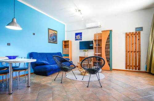 Supetarska Draga Apartment | Apartment Čipčić-1 by Interhome