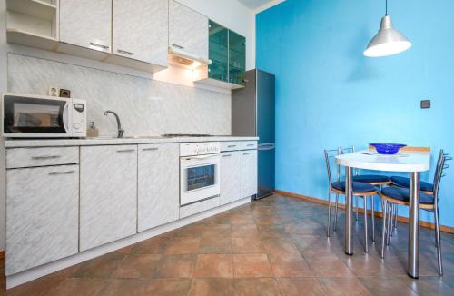 Supetarska Draga Apartment | Apartment Čipčić-1 by Interhome