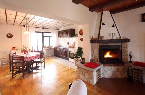 Mrkopalj Apartment | Apartment Šume Pjevaju