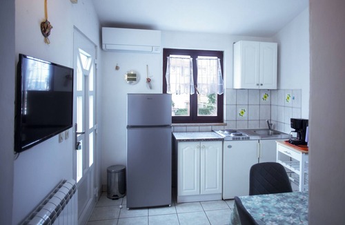 Pjescana Uvala Apartment | Apartment 1398/13155 (Istria - Pjescana Uvala), 350m from the beach