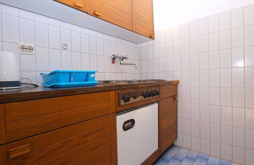 Pjescana Uvala Apartment | Apartment 1421/13287 (Istria - Pjescana Uvala), 350m from the beach