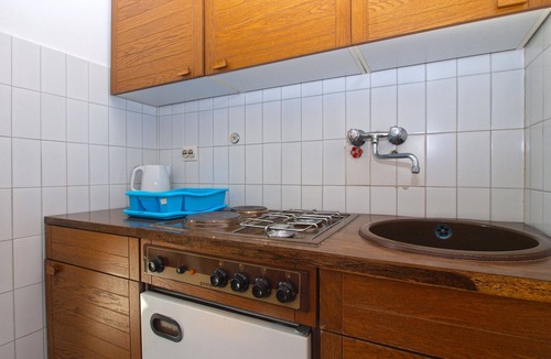 Pjescana Uvala Apartment | Apartment 1421/13287 (Istria - Pjescana Uvala), 350m from the beach