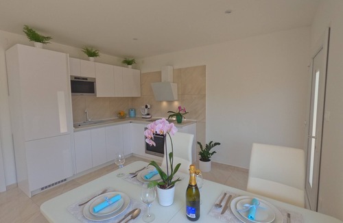 Vinkuran Apartment | Apartment 1927/55613 (Istria - Vinkuran), 500m from the beach