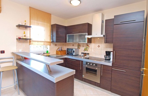 Kapelica Apartment | Apartment 870/2041 (Istria - Labin), 6000m from the beach