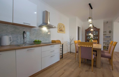 Viskovo Apartment | Apartment Adrian (118131-A1) - Kastav